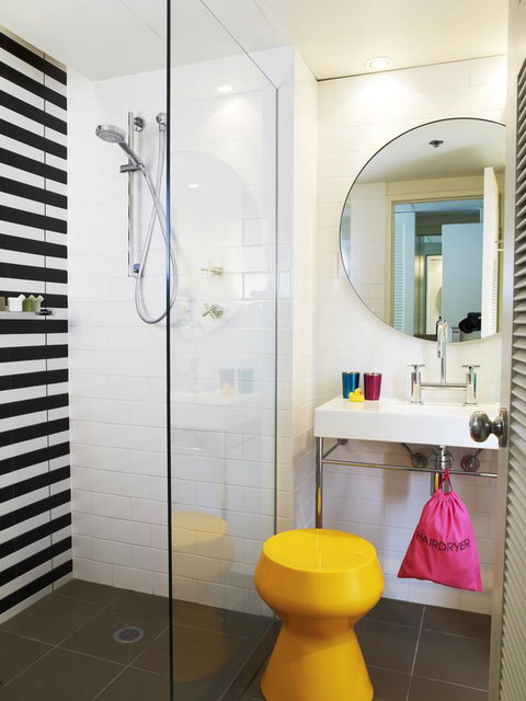 QT Gold Coast - Accommodation Yamba 6