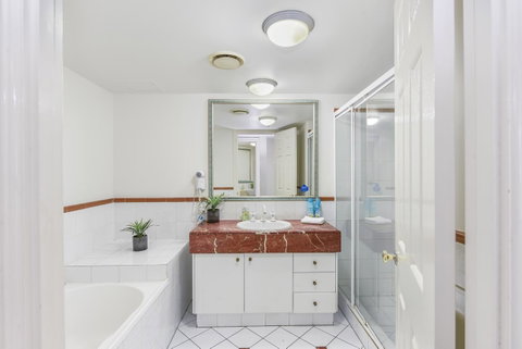 APR Private SUITES MOROC By The Beach - Accommodation Yamba 28