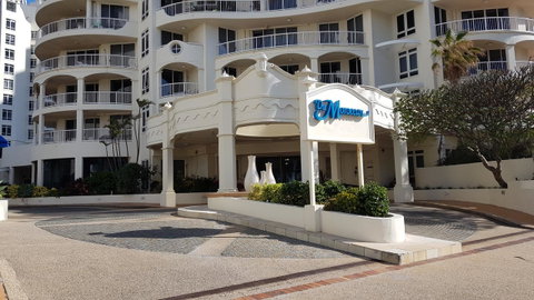 APR Private SUITES MOROC By The Beach - Accommodation Yamba 7