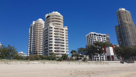 APR Private SUITES MOROC By The Beach - Accommodation Yamba 37