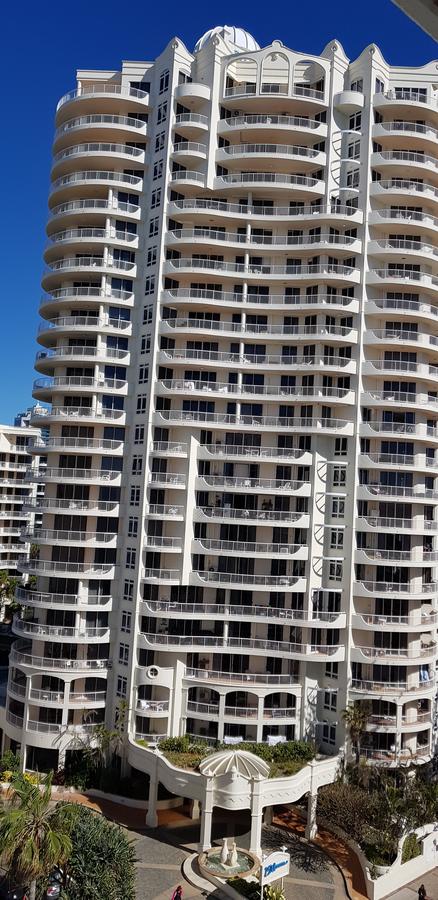 APR Private SUITES MOROC By The Beach - Accommodation Yamba 8
