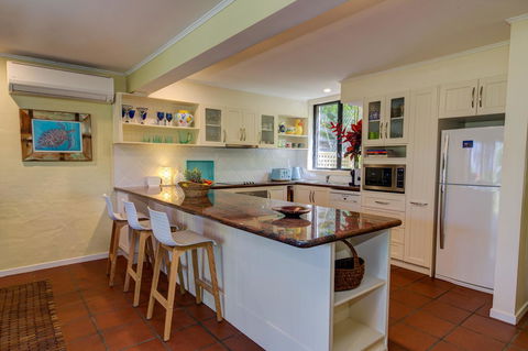 Number 2 On The Beach | Beautiful Beachfront Villa - Accommodation Yamba 10