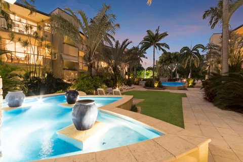 Montpellier Boutique Resort Noosa - Accommodation Yamba 5