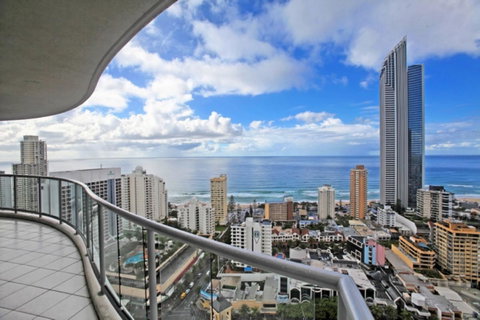 The Towers Of Chevron Renaissance - Holidays Gold Coast - Accommodation Yamba 36