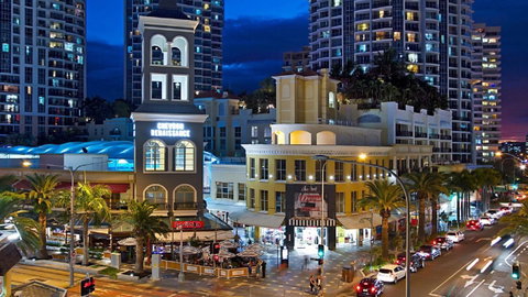 The Towers Of Chevron Renaissance - Holidays Gold Coast - Accommodation Yamba 14