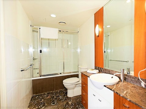 The Towers Of Chevron Renaissance - Holidays Gold Coast - Accommodation Yamba 35