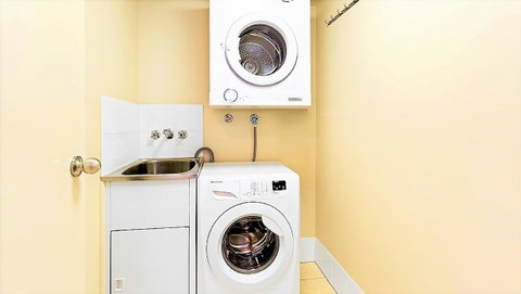 The Towers Of Chevron Renaissance - Holidays Gold Coast - Accommodation Yamba 34