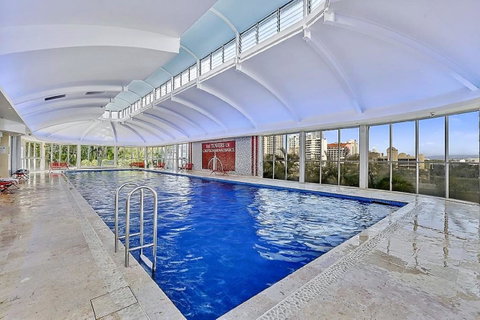 The Towers Of Chevron Renaissance - Holidays Gold Coast - Accommodation Yamba 9