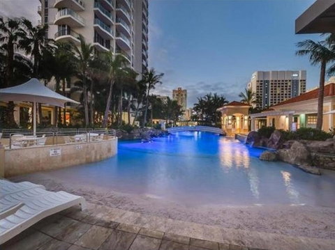 The Towers Of Chevron Renaissance - Holidays Gold Coast - Accommodation Yamba 6