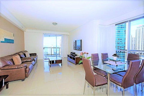 The Towers Of Chevron Renaissance - Holidays Gold Coast - Accommodation Yamba 30