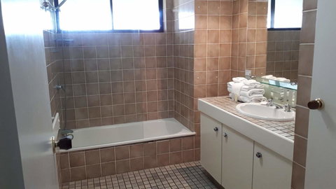 De Ville Apartments - Accommodation Yamba 9