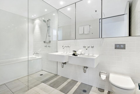 ULTIQA Air On Broadbeach - Accommodation Yamba 30