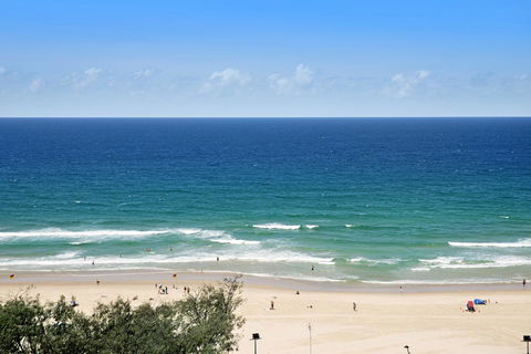 ULTIQA Air On Broadbeach - Accommodation Yamba 13