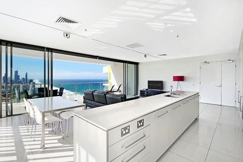 ULTIQA Air On Broadbeach - Accommodation Yamba 21