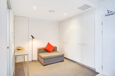 Mantra Circle On Cavill - Accommodation Yamba 31