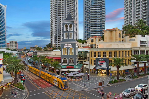 Towers Of Chevron - Private Apartment - Accommodation Yamba 19