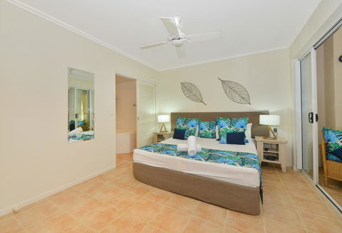 Cayman Villas Port Douglas - Accommodation Yamba 26