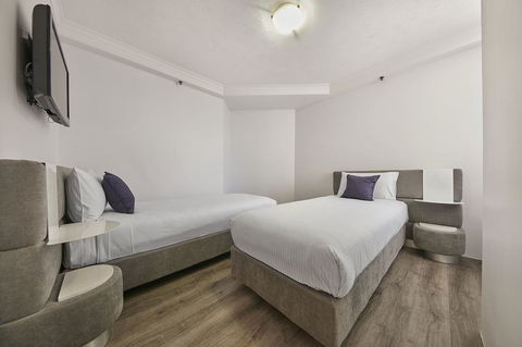 Novotel Surfers Paradise - Accommodation Yamba 23