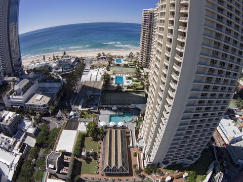 Novotel Surfers Paradise - Accommodation Yamba 7