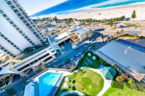 Surfers International Apartments - Accommodation Yamba 5
