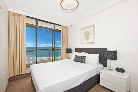 Surfers International Apartments - Accommodation Yamba 19