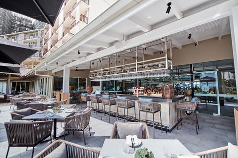 Novotel Cairns Oasis Resort - Accommodation Yamba 12