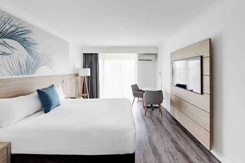 Novotel Cairns Oasis Resort - Accommodation Yamba 6