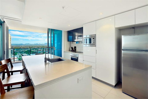 H Luxury Residence Apartments - Holiday Paradise - Accommodation Yamba 14