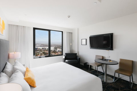 Voco Gold Coast, An IHG Hotel - Accommodation Yamba 6