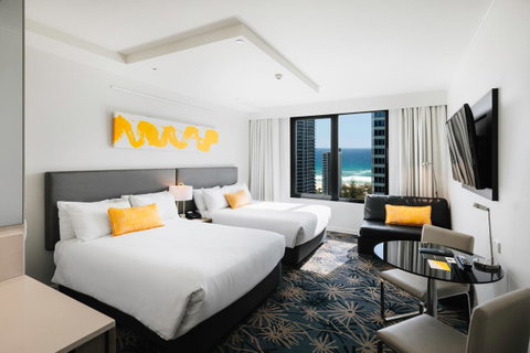 Voco Gold Coast, An IHG Hotel - Accommodation Yamba 18