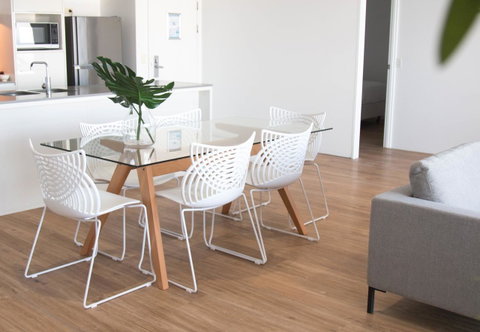Circle On Cavill - Gclr - Accommodation Yamba 14