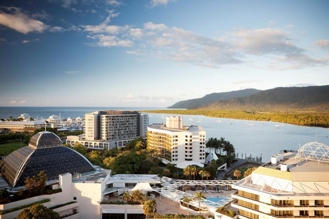 Pullman Cairns International - Accommodation Yamba 24