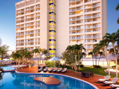 Pullman Cairns International - Accommodation Yamba 40