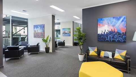 Oaks Brisbane Festival Suites - Accommodation Yamba 11
