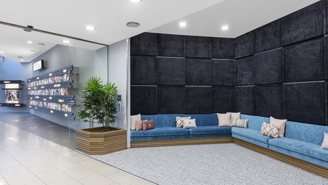 Oaks Brisbane Festival Suites - Accommodation Yamba 6