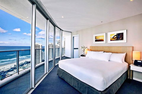 H Star Residences-- Paradise Stayz - Accommodation Yamba 11