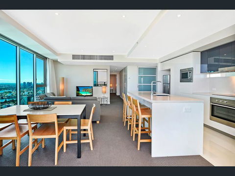 H Star Residences-- Paradise Stayz - Accommodation Yamba 3