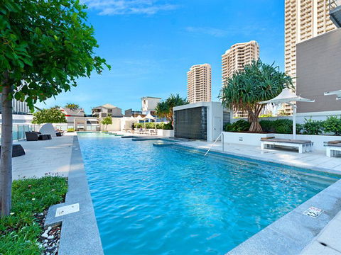 H Star Residences-- Paradise Stayz - Accommodation Yamba 25