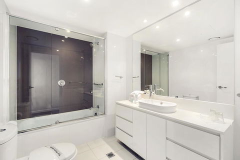 H Star Residences-- Paradise Stayz - Accommodation Yamba 0