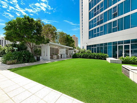 H Star Residences-- Paradise Stayz - Accommodation Yamba 24