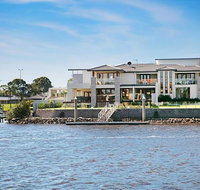 Riverfront Dream - Accommodation Yamba
