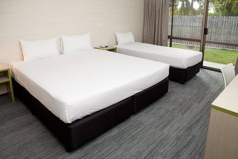 Kondari Hotel - Accommodation Yamba 2