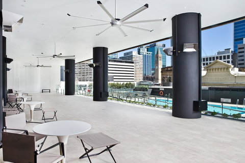 Hilton Brisbane - Accommodation Yamba 24