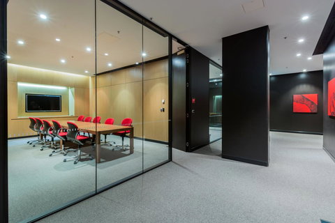 Hilton Brisbane - Accommodation Yamba 23