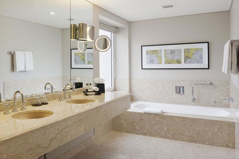 Sofitel Brisbane Central - Accommodation Yamba 14