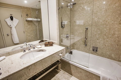 Sofitel Brisbane Central - Accommodation Yamba 11