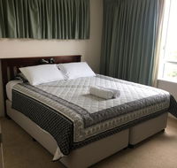 Burleigh Beach Tower - Accommodation Yamba