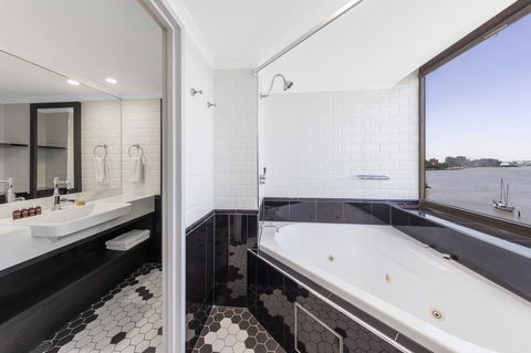 View Brisbane - Accommodation Yamba 23