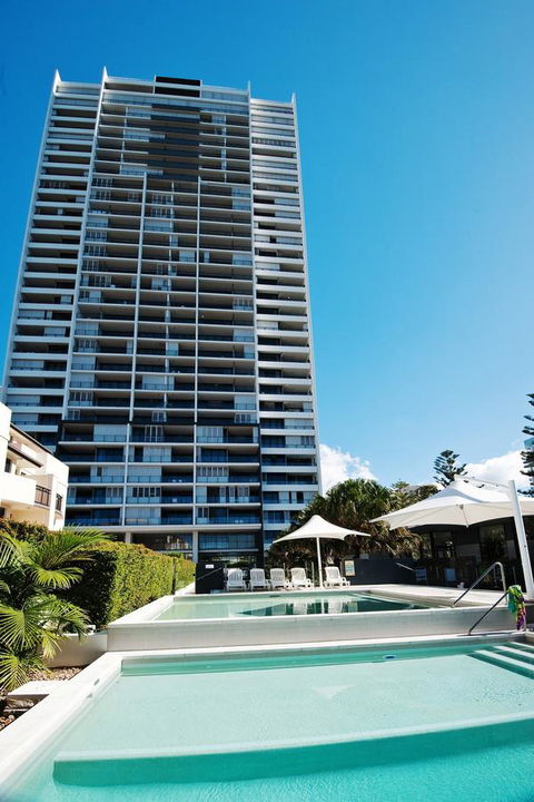 Ultra Broadbeach - Accommodation Yamba 0
