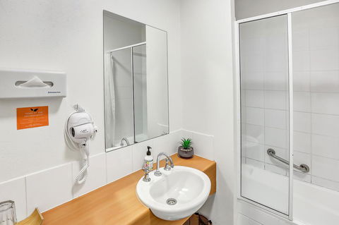 Coral Tree Inn - Accommodation Yamba 33